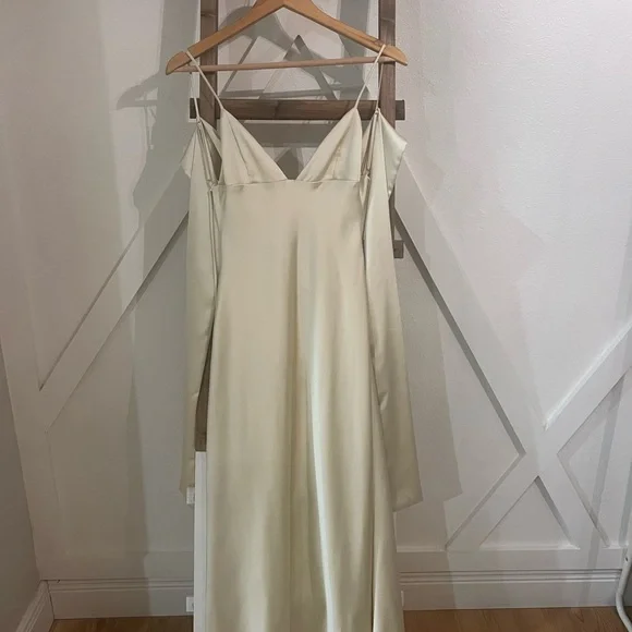 Zara butter yellow SATIN EFFECT FOULARD DRESS - Picture 11 of 14